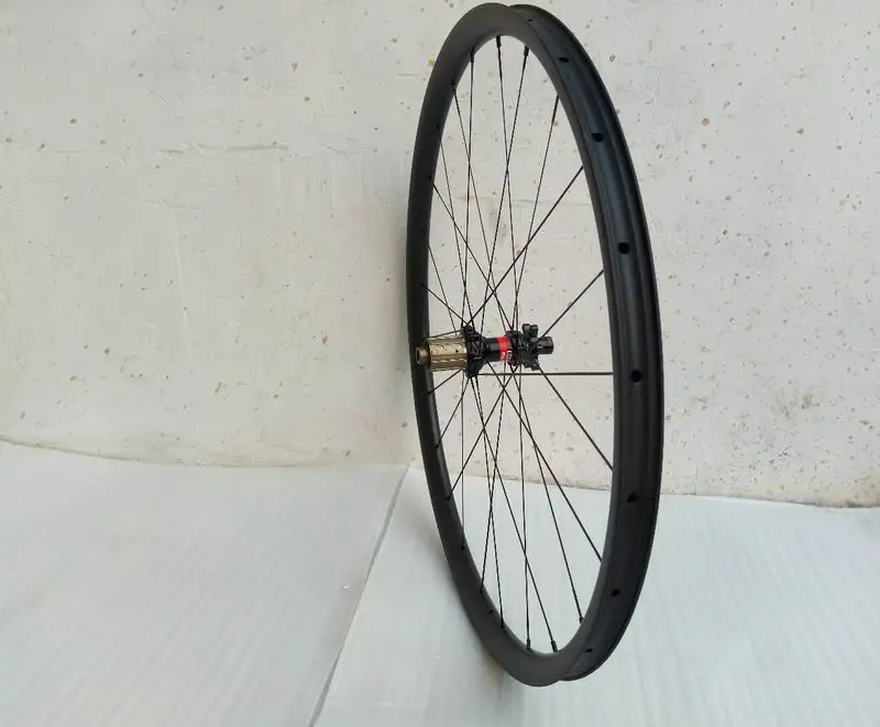 26/27.5/29er Mtb Carbon Wheelset Mountain Bike Carbon Wheels with Novatec D411SB Mtb Hub