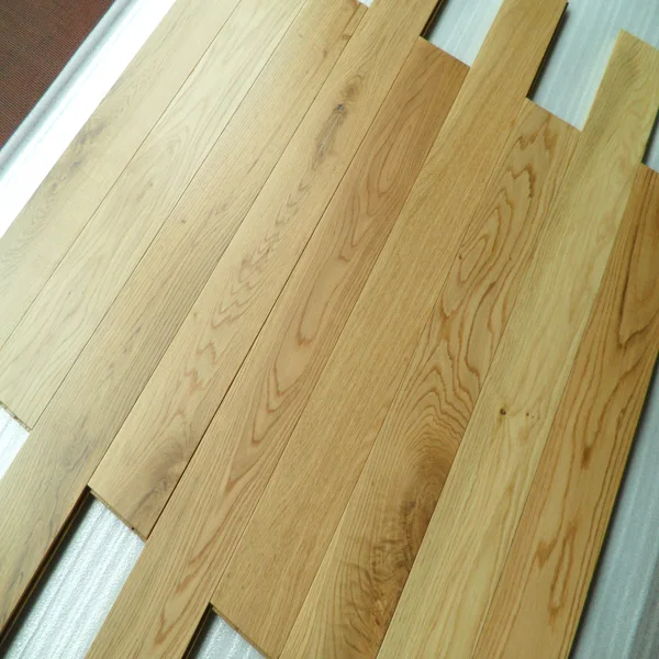 Foshan Factory Natural Oak Hardwood Timber Flooring