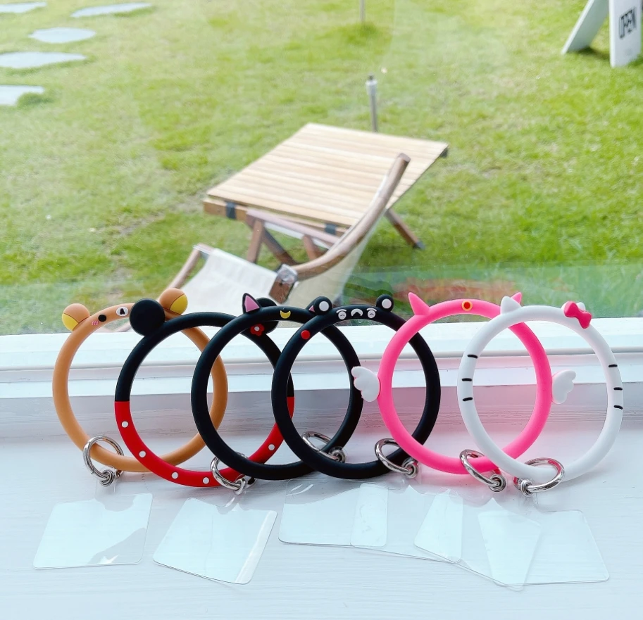 2022 trendy mobile phone shell bracelet silicone pendant bracelet wrist strap ring anti-lost matching pendant