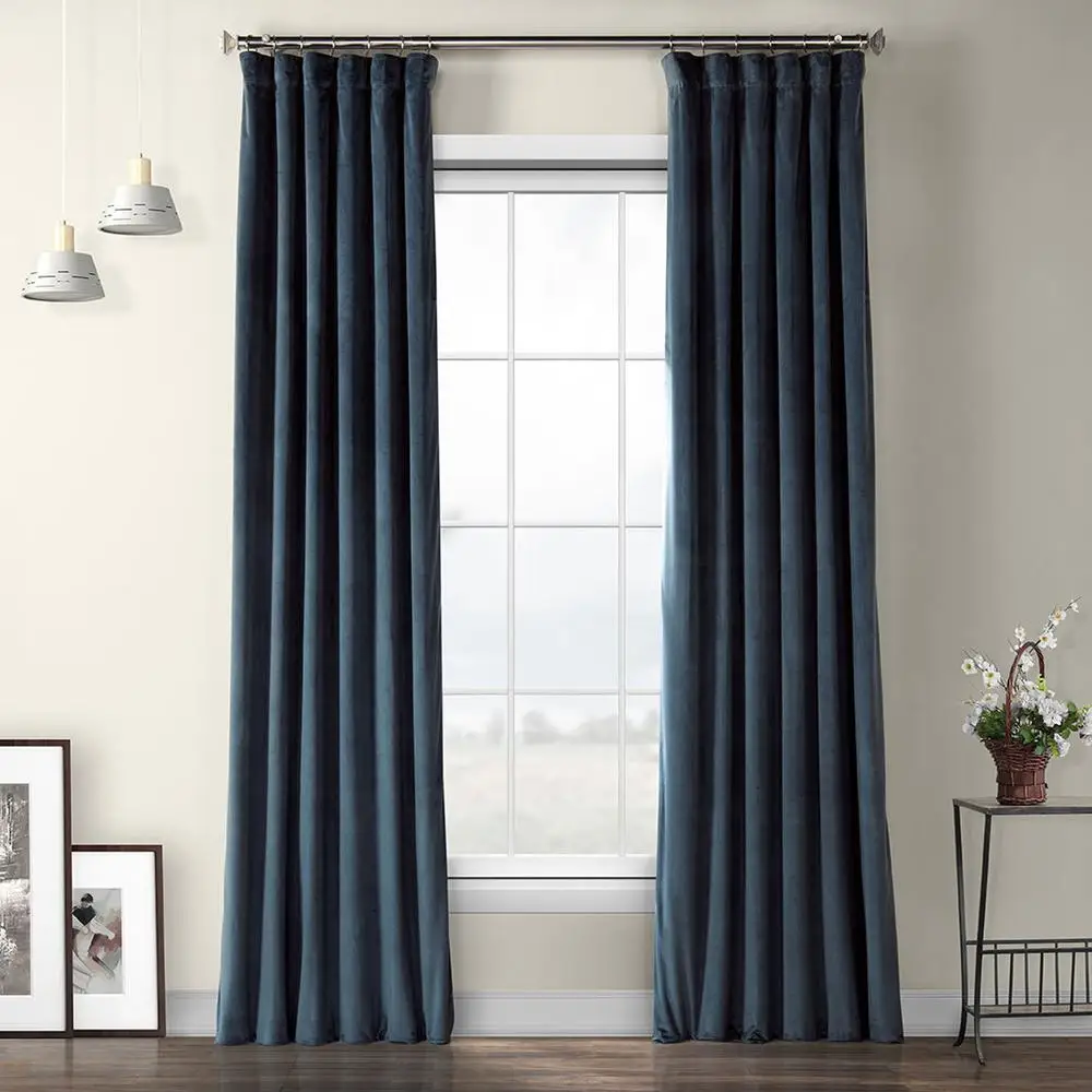 Luxury Curtain Blackout Hotel Living Room Blackout Curtain 2 Panel Ready Made Thick Velvet Blackout Curtains in Guangzhou