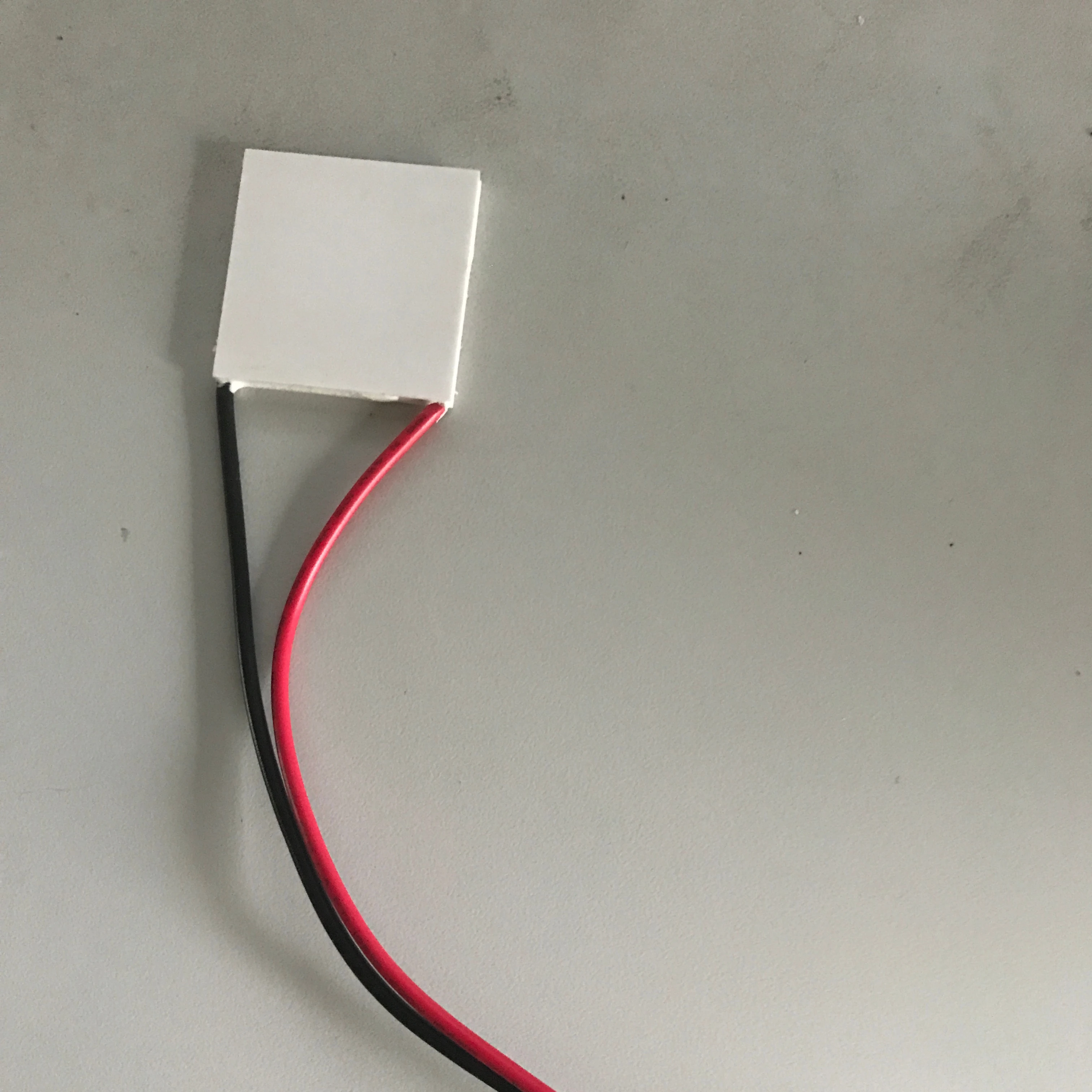 Good price power generating TEC1-01704 2v 1.8w white thermoelectric peltier thermostat