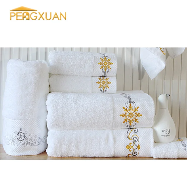 Wholesale Embroidered Christmas Bath Towels Bathroom Cotton