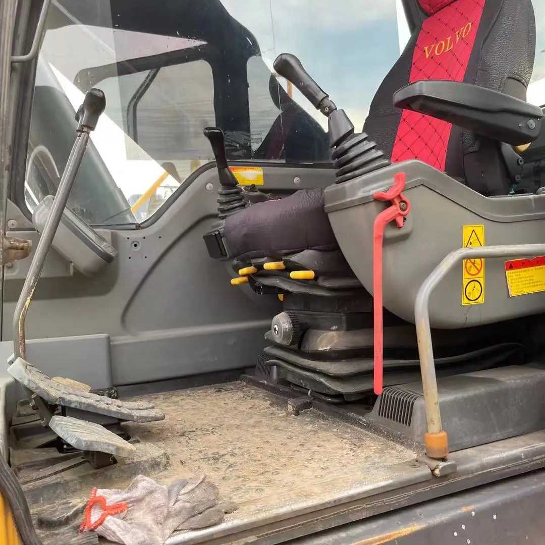 Second hand Excavator Volvo EC240BLC Track Excavator EC240 EC480 EC360 Crawler Excavator