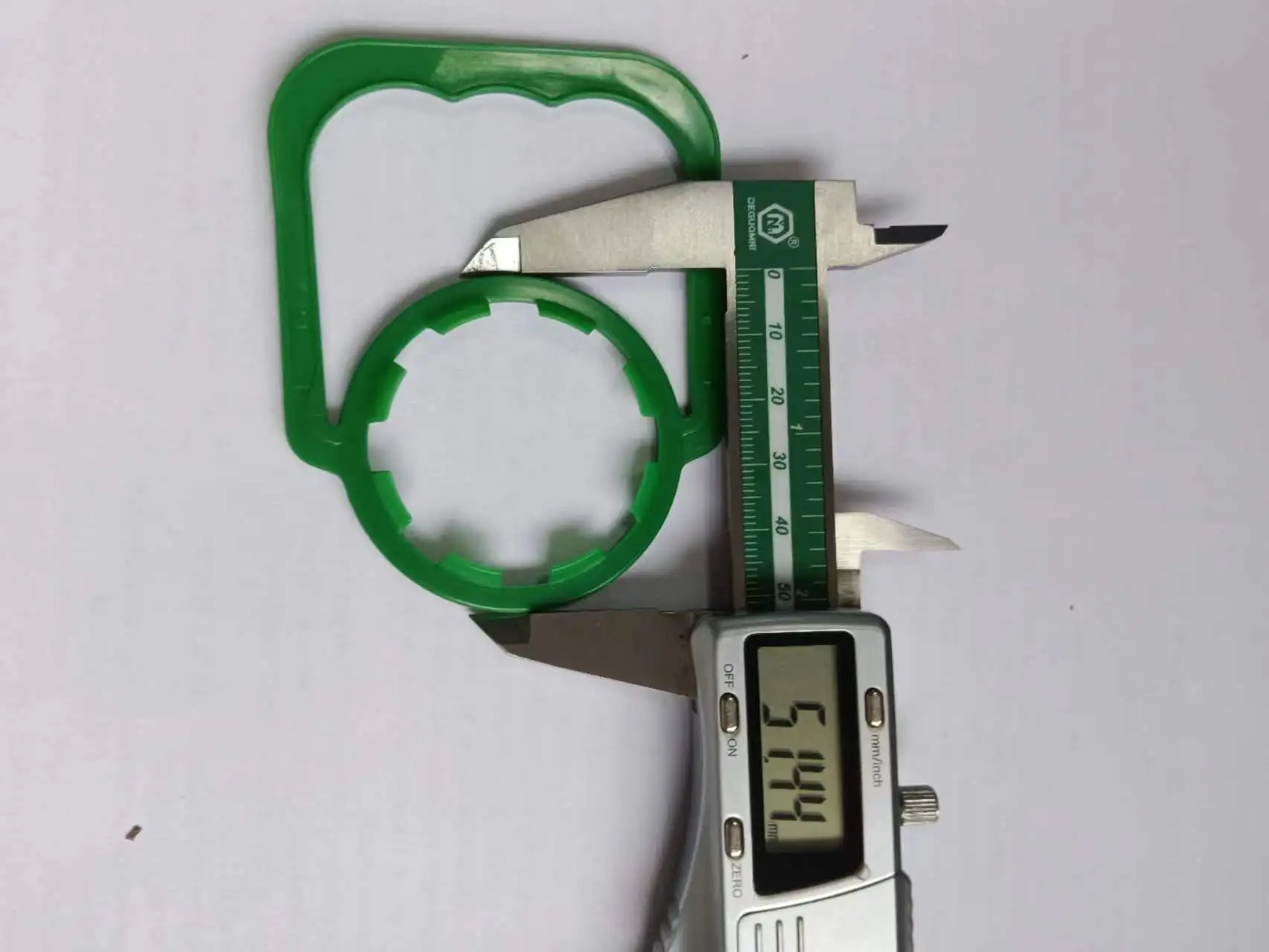 Factory price 1L 2L 2.5L 5L  30 mm  plastic  handle