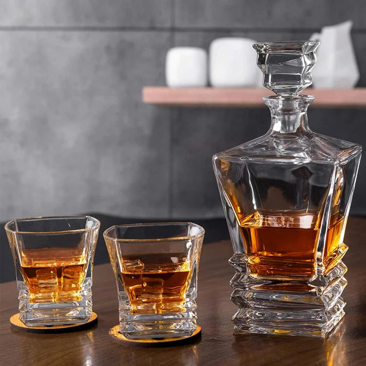 Hot Sale Unique Style Crystal Glass Liquor Whiskey With cork for Rum Wine Whiskey Tequila with logo