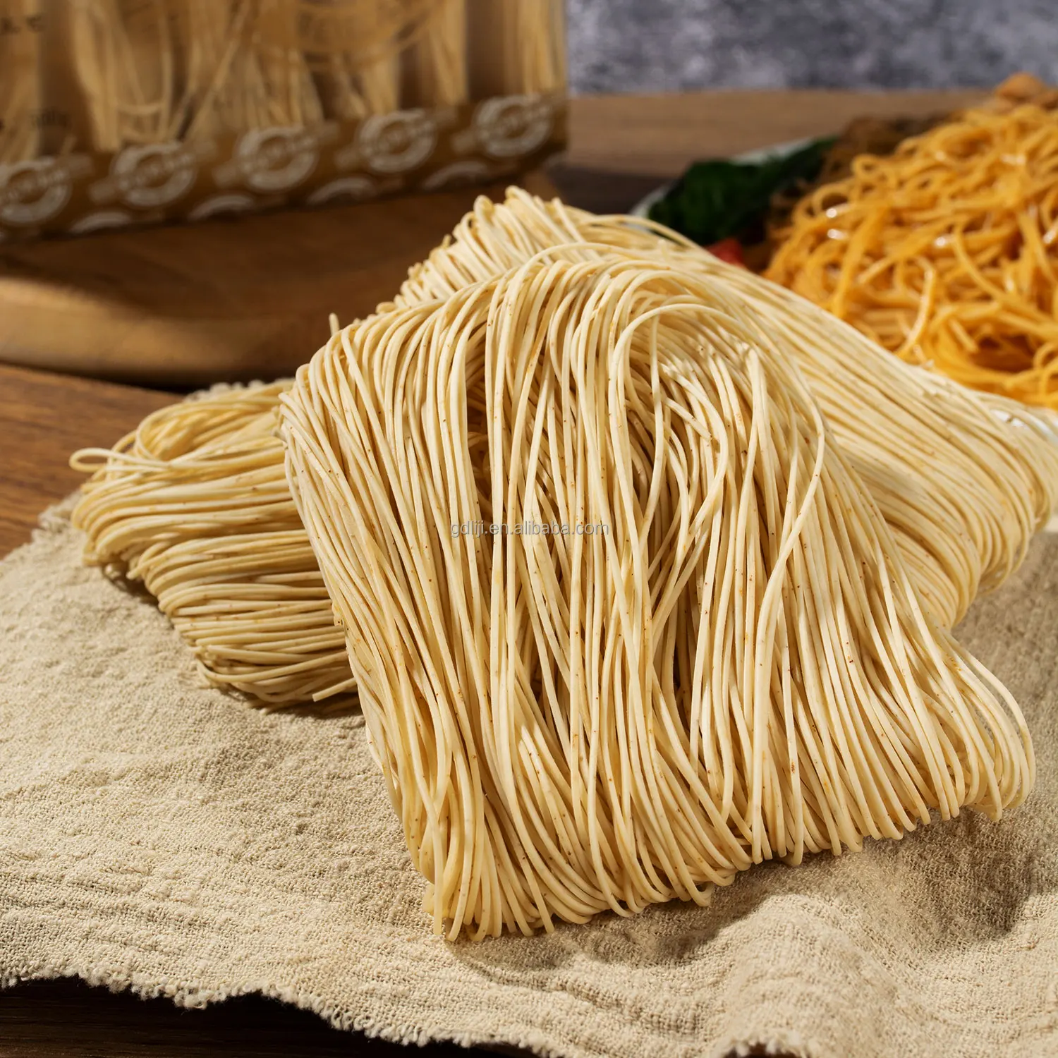 Liji Factory Outlet 500G Bag Packing Low-Calorie Noodles Whole Wheat Nutritious Healthy Noodles