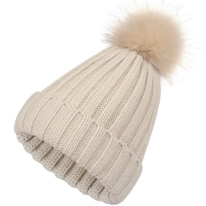 pom beanie 15.jpg