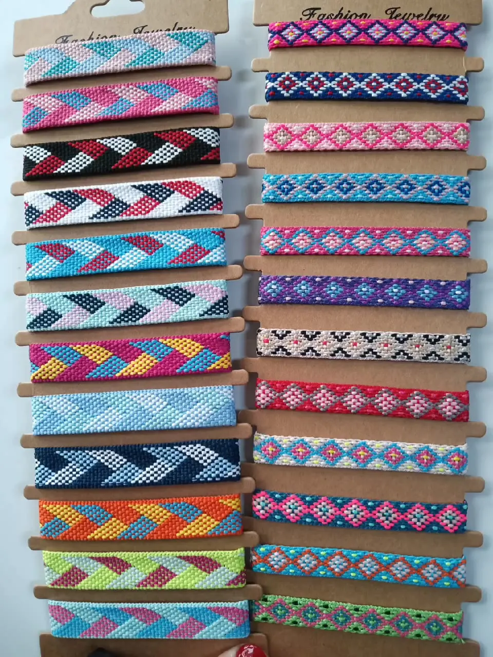 Customizable Logo Fashion Men And Women Unisex Woven Bracelet Handmade Braided Letter Diy Woven Bracelet