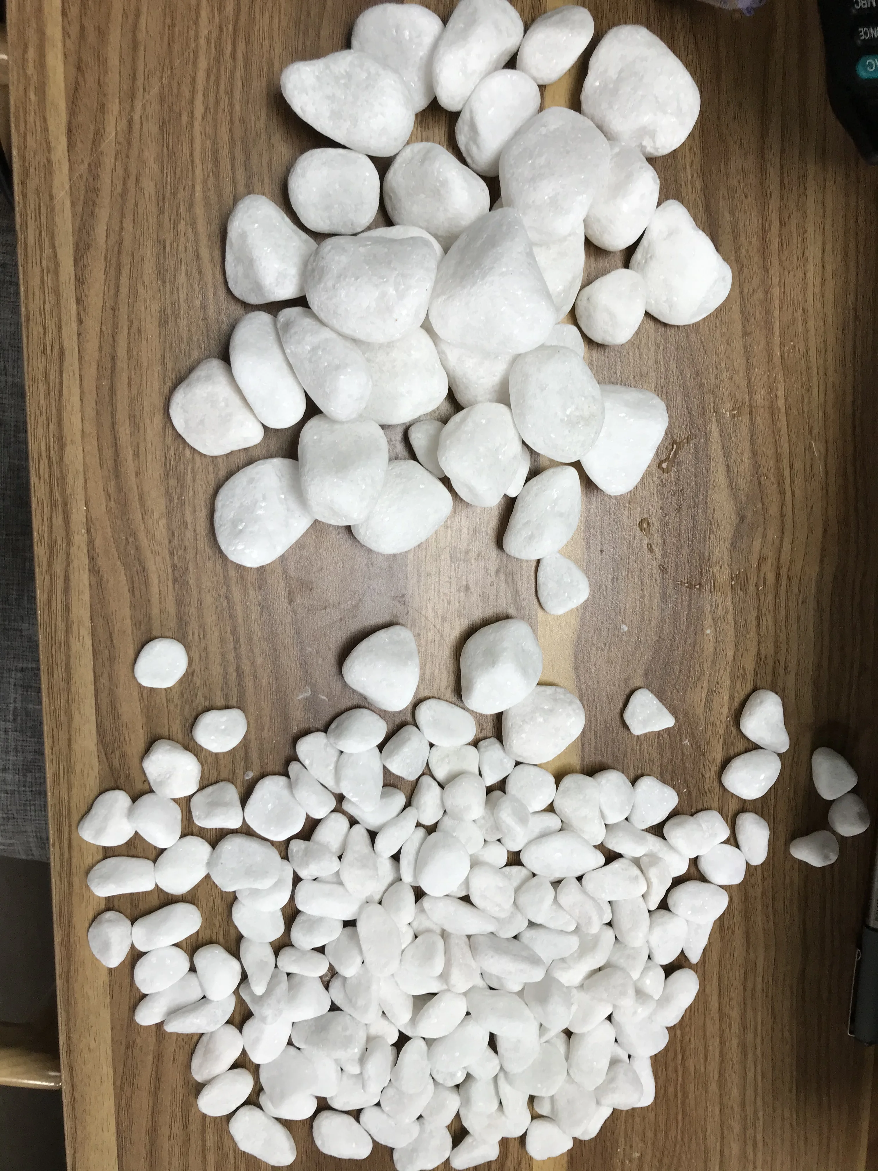 Snow White Pebble Stone Natural Stone Material Marble Chippings White pebble Stone
