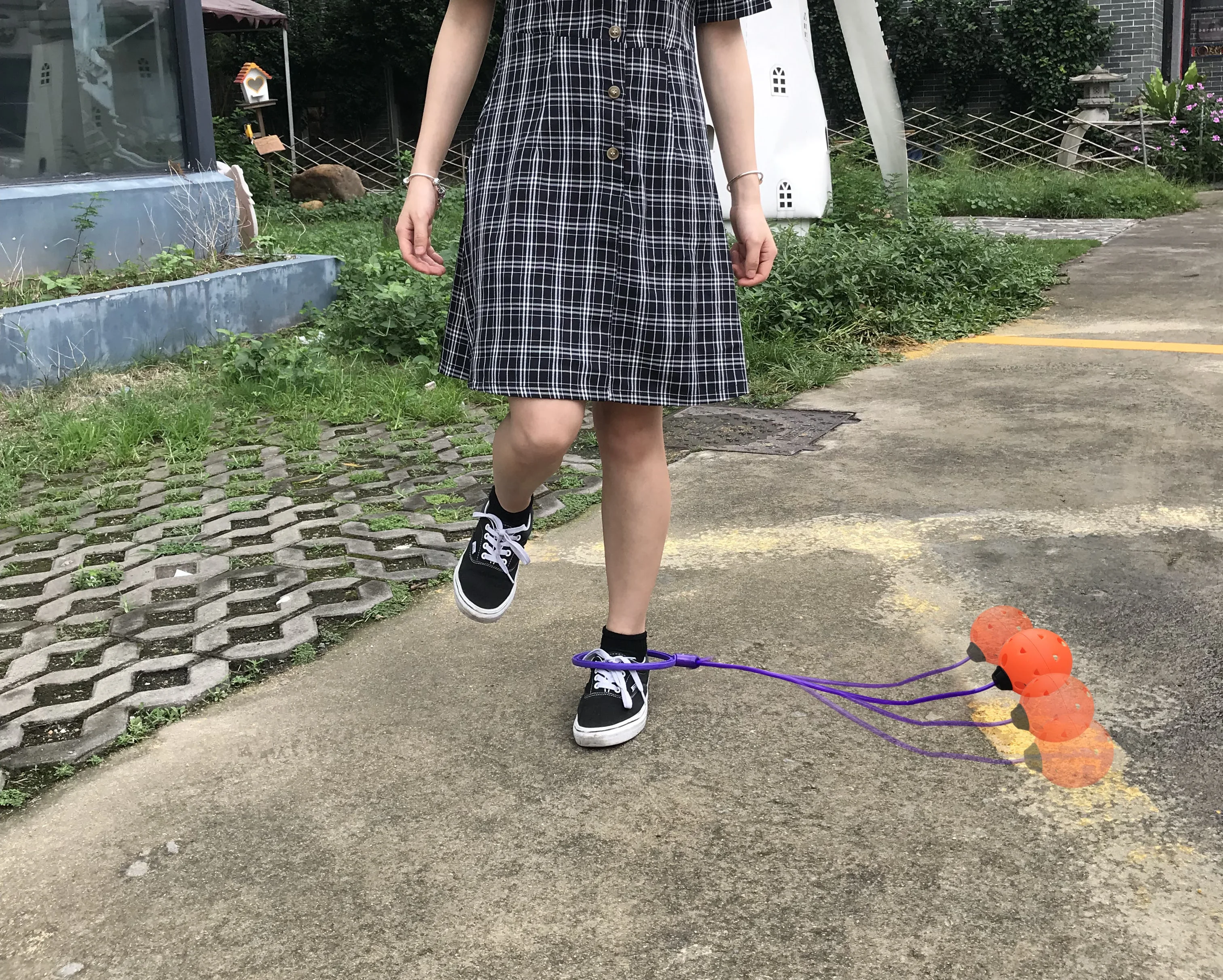 Outdoor Indoor plastic funny hopper game