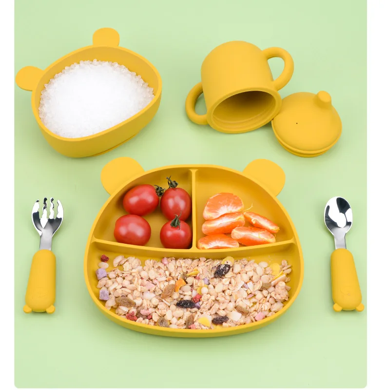 3 in 1 Bear Feeding Set Bowl Baby Suction Plate Heart Silicone Tableware For Children