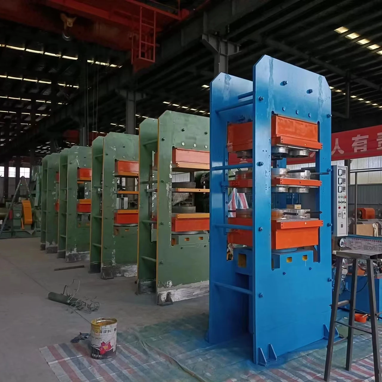 New Design Rubber Vulcanizing Machine /vulcanizing press machine/rubber press