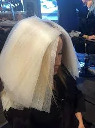 200pcs Hair Dye Paper Color Meche Strips Hair Highlighting Dyeing Separating Sheet for Salon Barber Hairdresser Hair Stylists