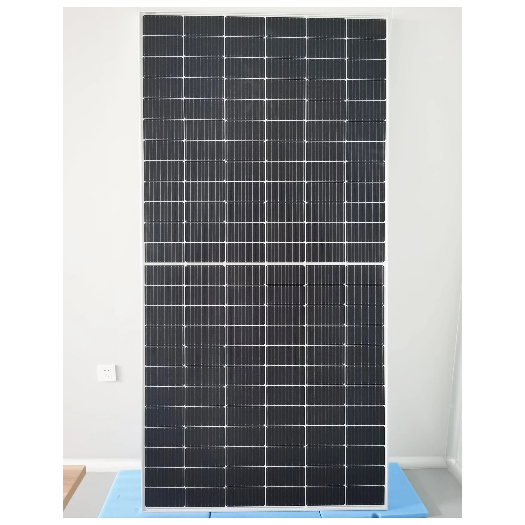 Risen mono 545w 550w 555w placa solar pv modules for sale