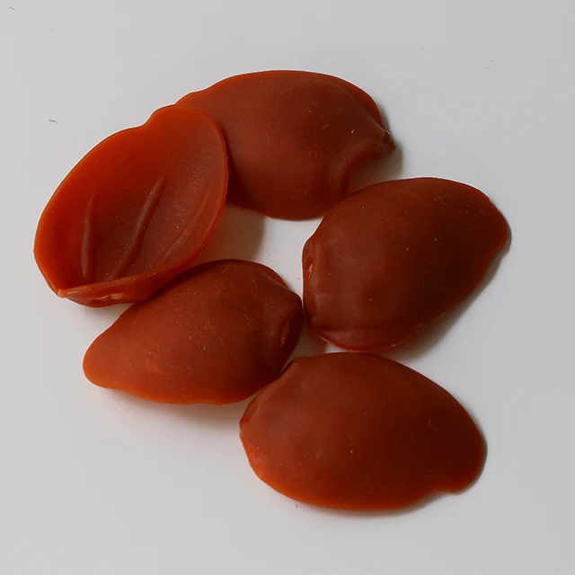 China factory supplies best selling OEM  freeze dried pig ear dental treats organic dog chews snack for training