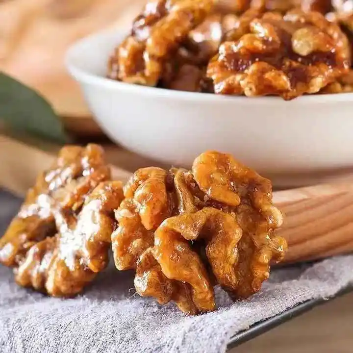 Casual canned snack sweet amber syrup walnut with Sesame