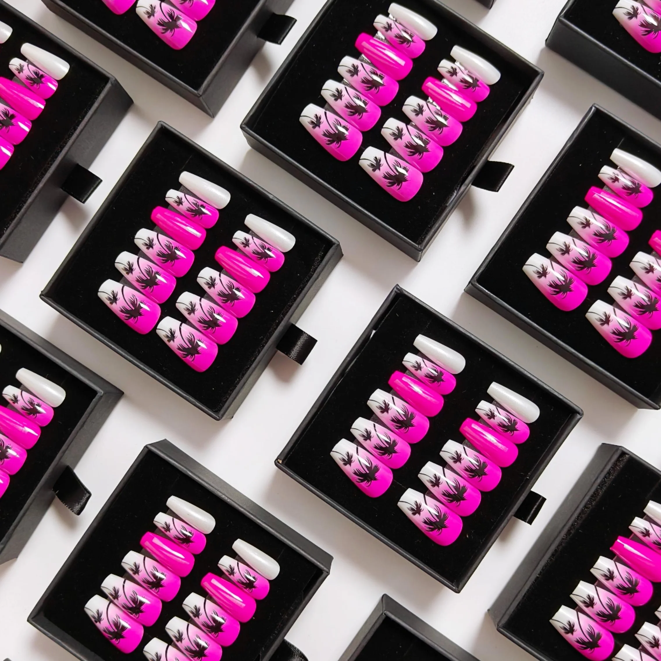 Luxury Designed False Nails Long Short Custom Logo With Box Press On Nails Artificial Nails With Glue For Woman