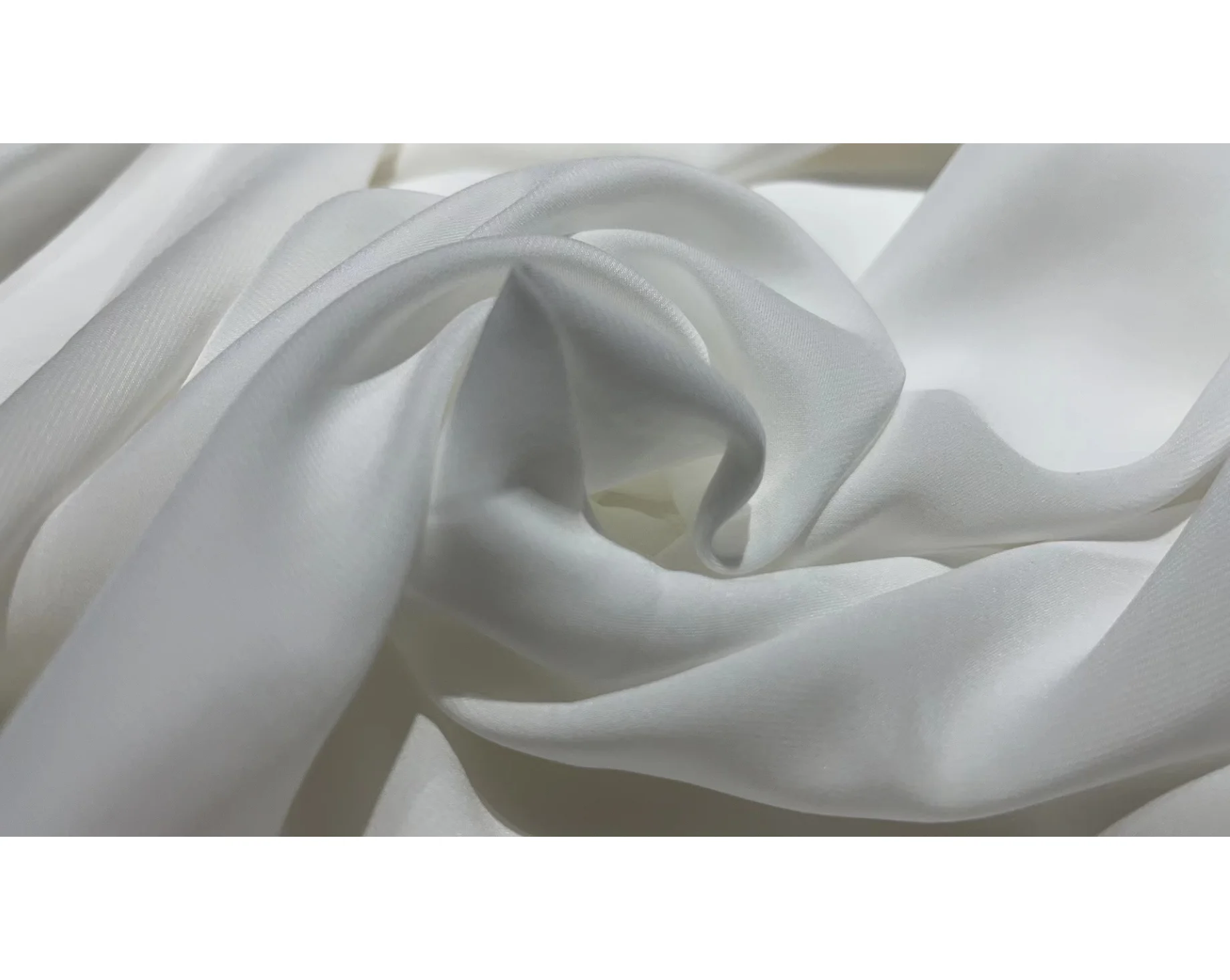 100%polyester Ultra light and thin imitation silk georgette fabric chiffon imitation silk dress fabric