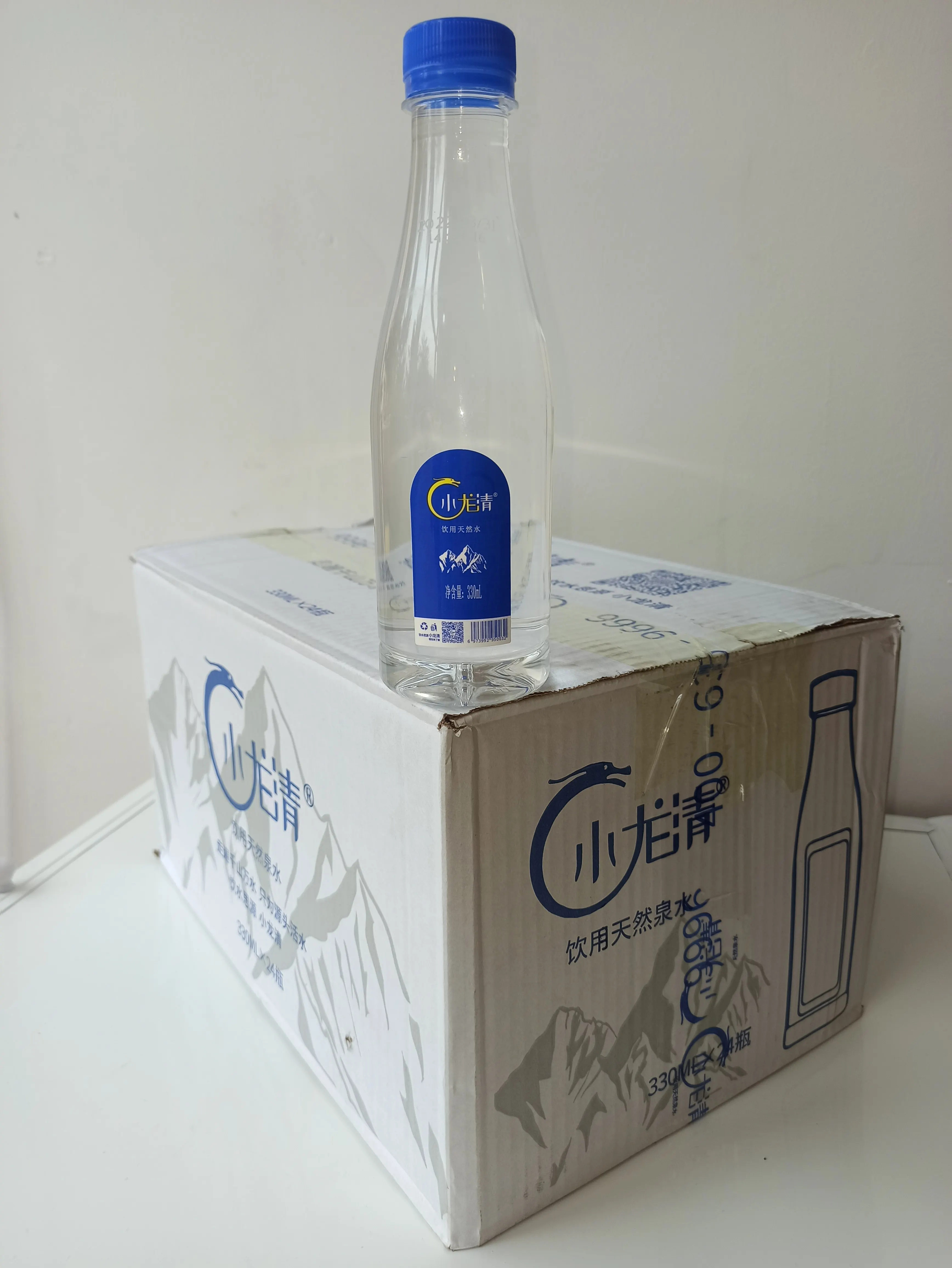 Pure Spring Drinking Water Origin Natural Mountain