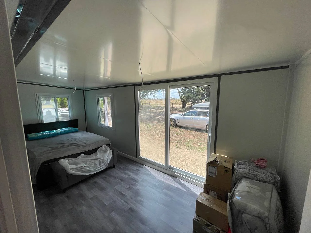 20ft Modern Modular Home Container House Easy Assembly Design Folding Expandable Office Apartment Shop Toilet Use 1-Year