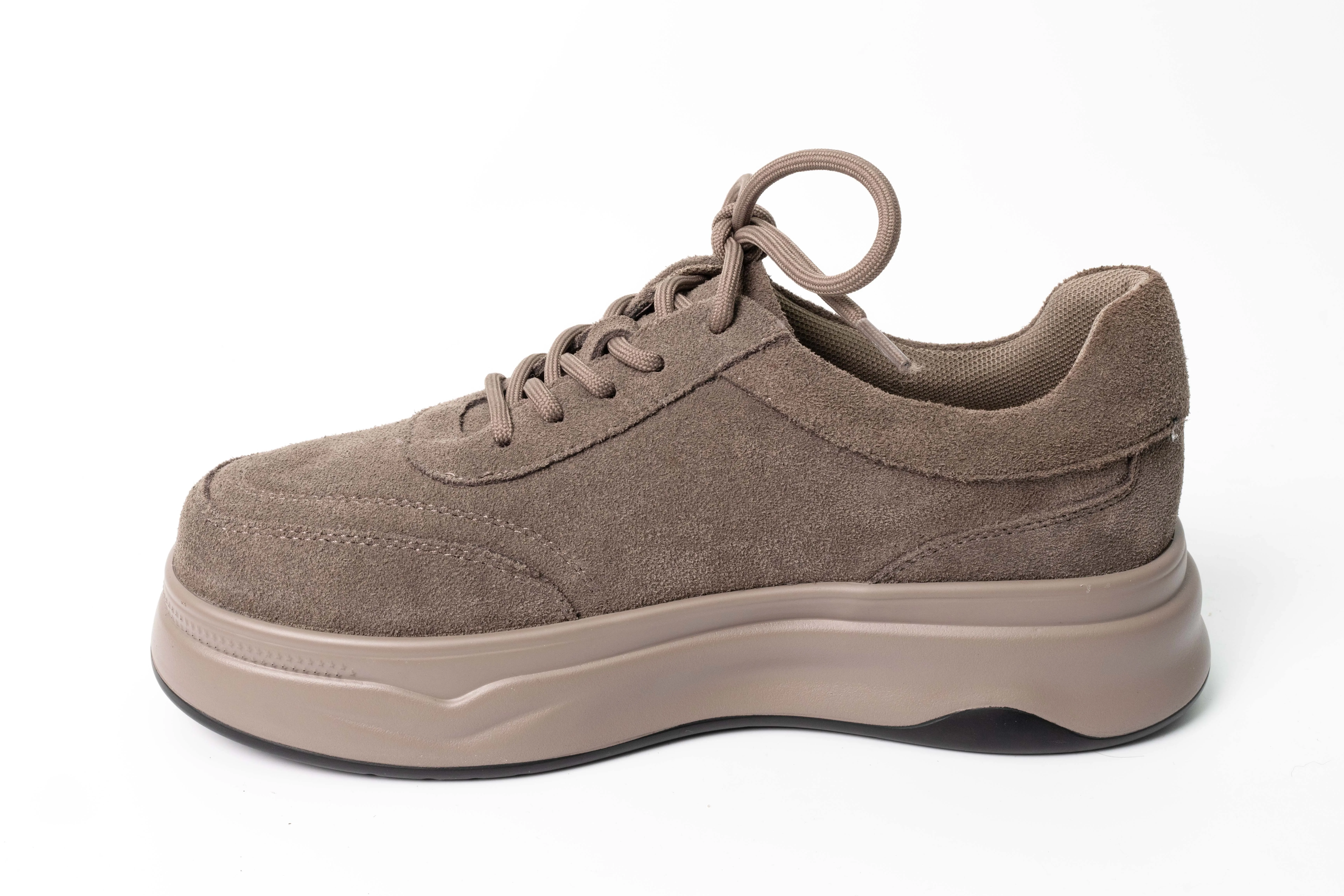 YZY wholesale OEM women grey cow suede sports and casual shoes