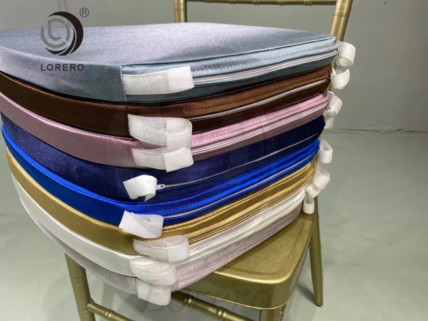 Wholesale High Quality Leather Fabric Wedding Tiffany Chiavari Chair Cushion