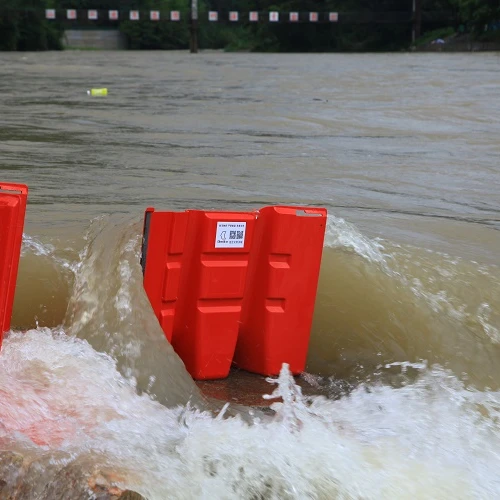 Anti flood barrier gate flood control for county river bridge