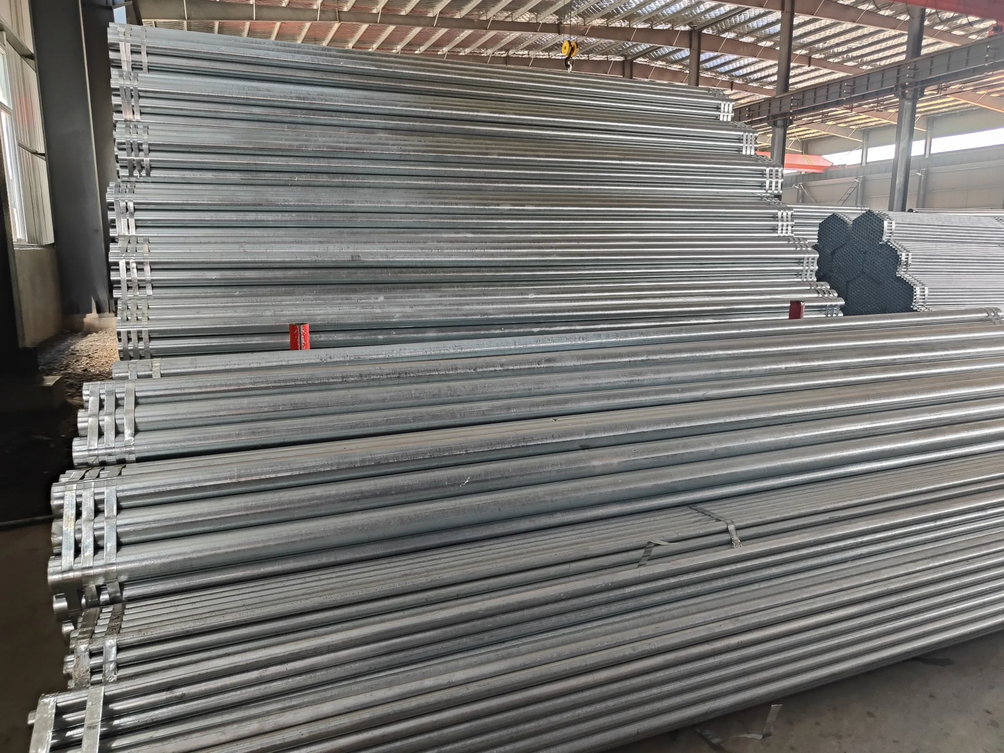 carbon seamless stainless steel pipe supplier price 316l stainless steel seamless pipe galvanized alloy steel seamless pipe tube
