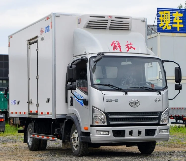 China FAW 4*2   Refrgerated truck  Fruit and vegetable ice cream freezer truck Refrigerated truck freezer