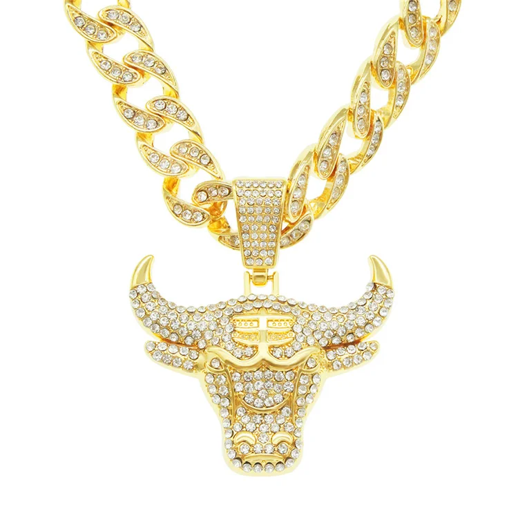 Iced Out Bling Chain Fashion 18K Gold Plating Alloy Charm Cattle Bull Head Hip Hop Pendant Necklace