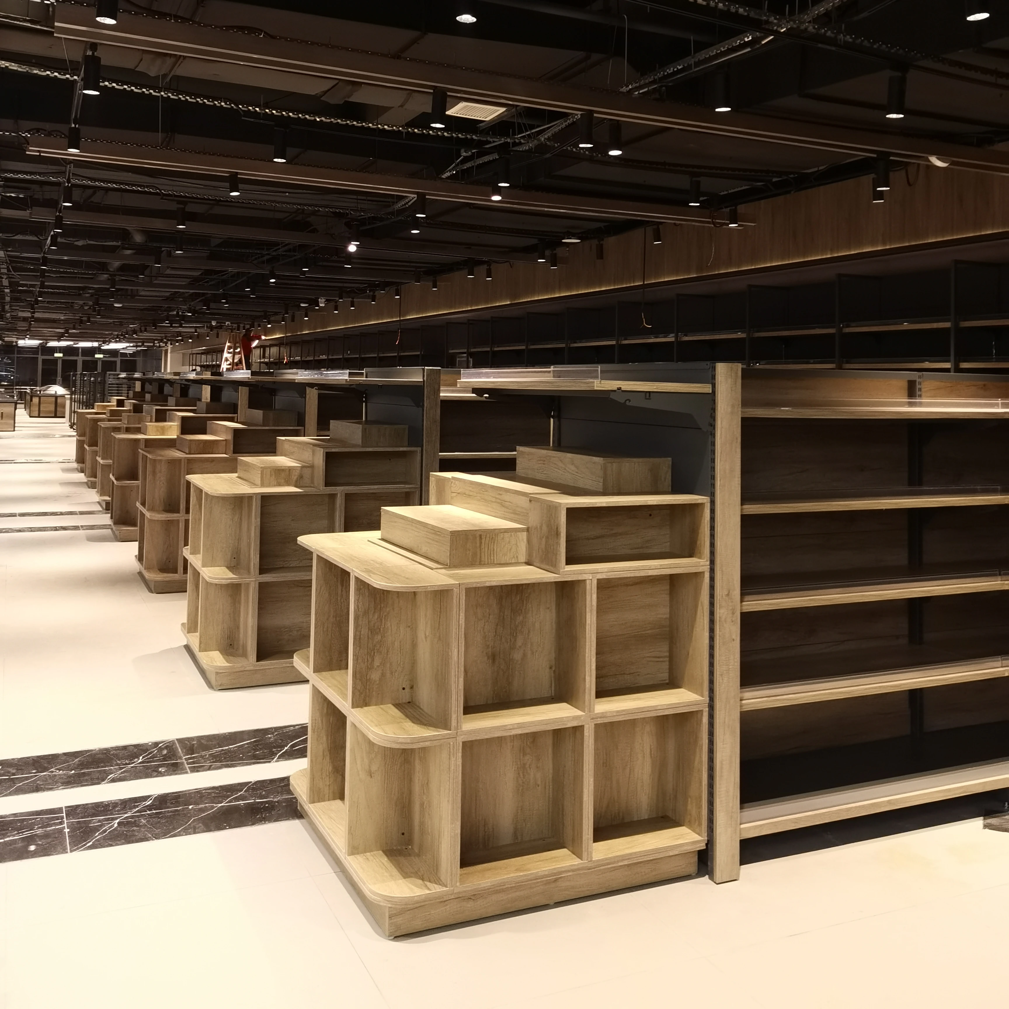 Pangdonglai Customized Heavy-Duty Steel Gondola Shelving Wood Color Display Stand Supermarket Store Equipment Commercial Rack