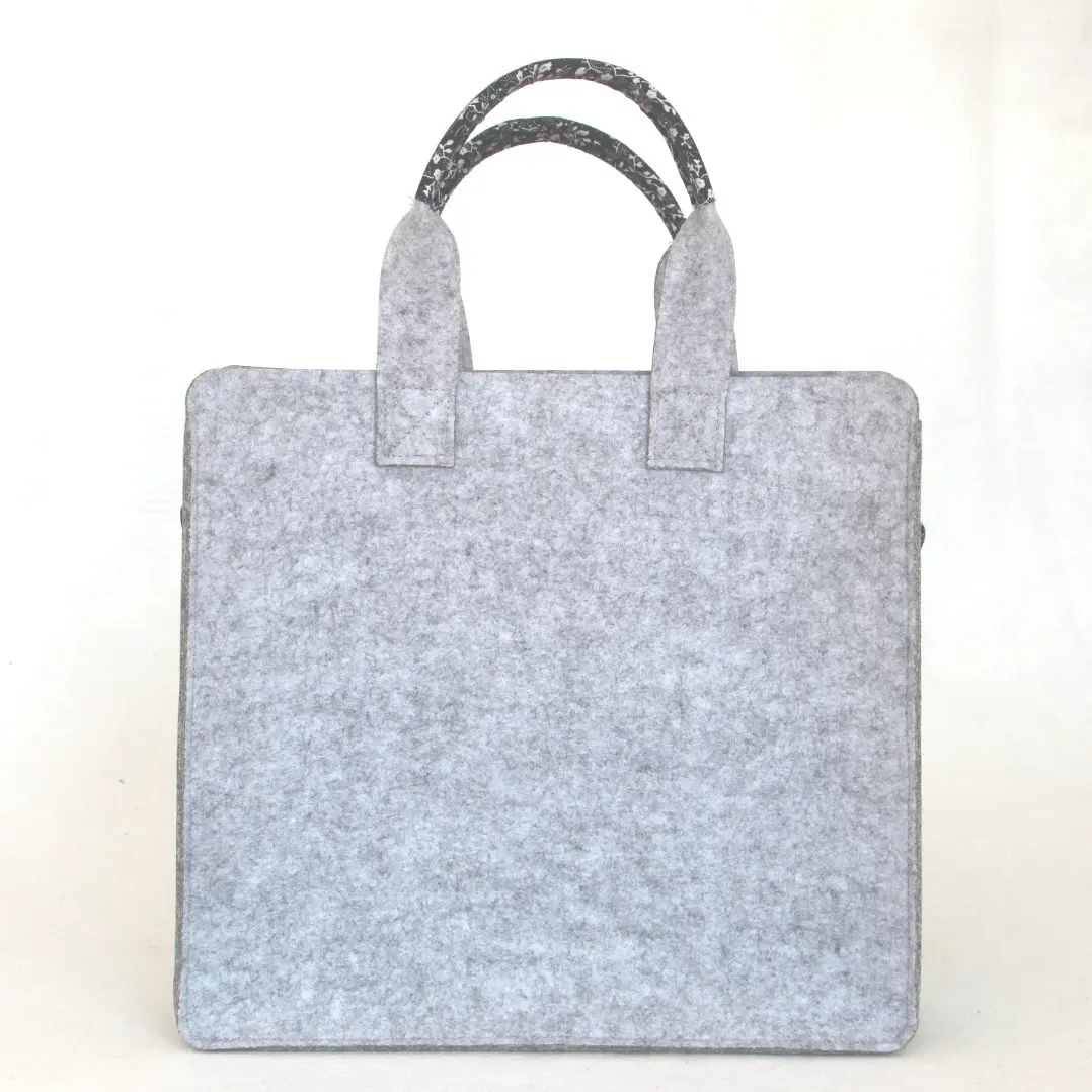Wholesale cheap price envelope clutch laptop sleeve felt computer bag