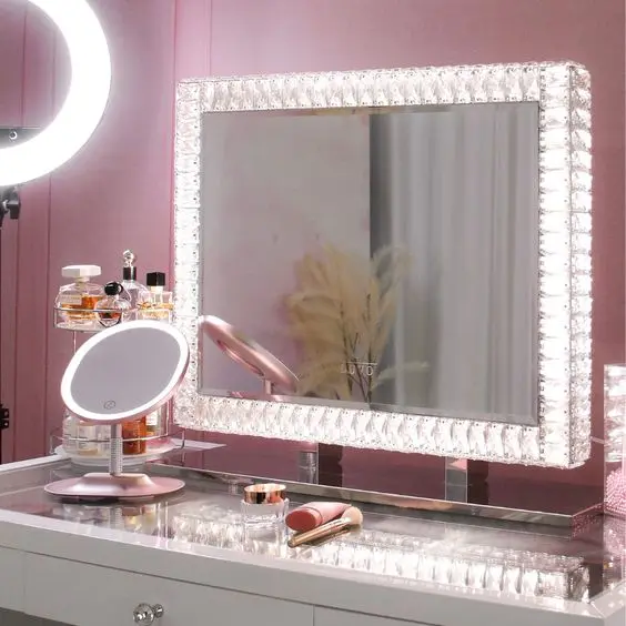 Oval Crushed Diamond  Led Light Standing Mirror Manufacturers Creative Round Dressing Table Mirror Crystal Mirror With Led