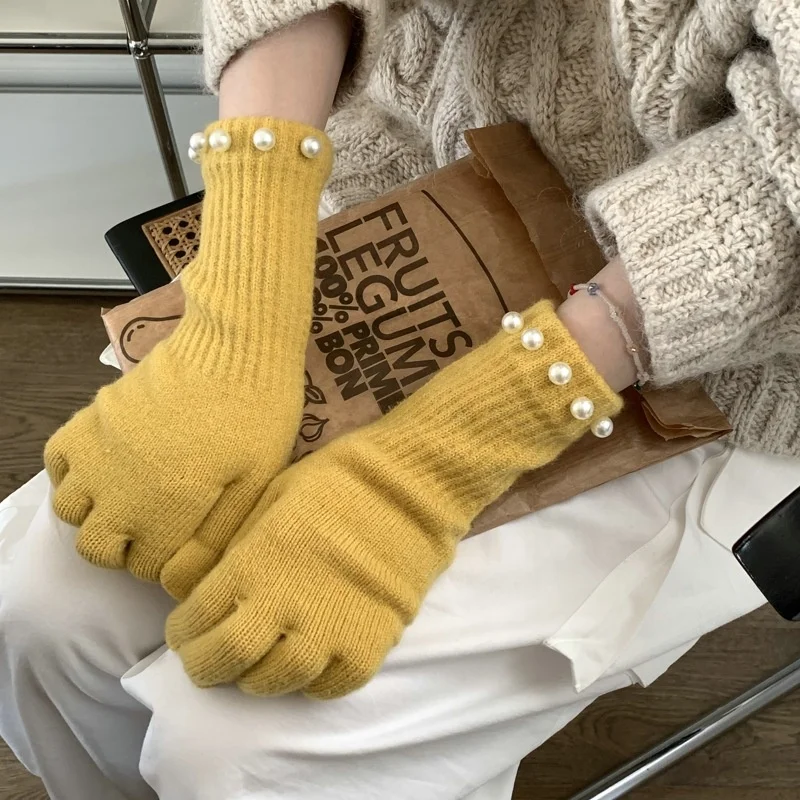Solid Color Long Arm Knit Touch Screen Leak Finger Pearl Winter Warm Cycling Five-Finger Knitted Gloves