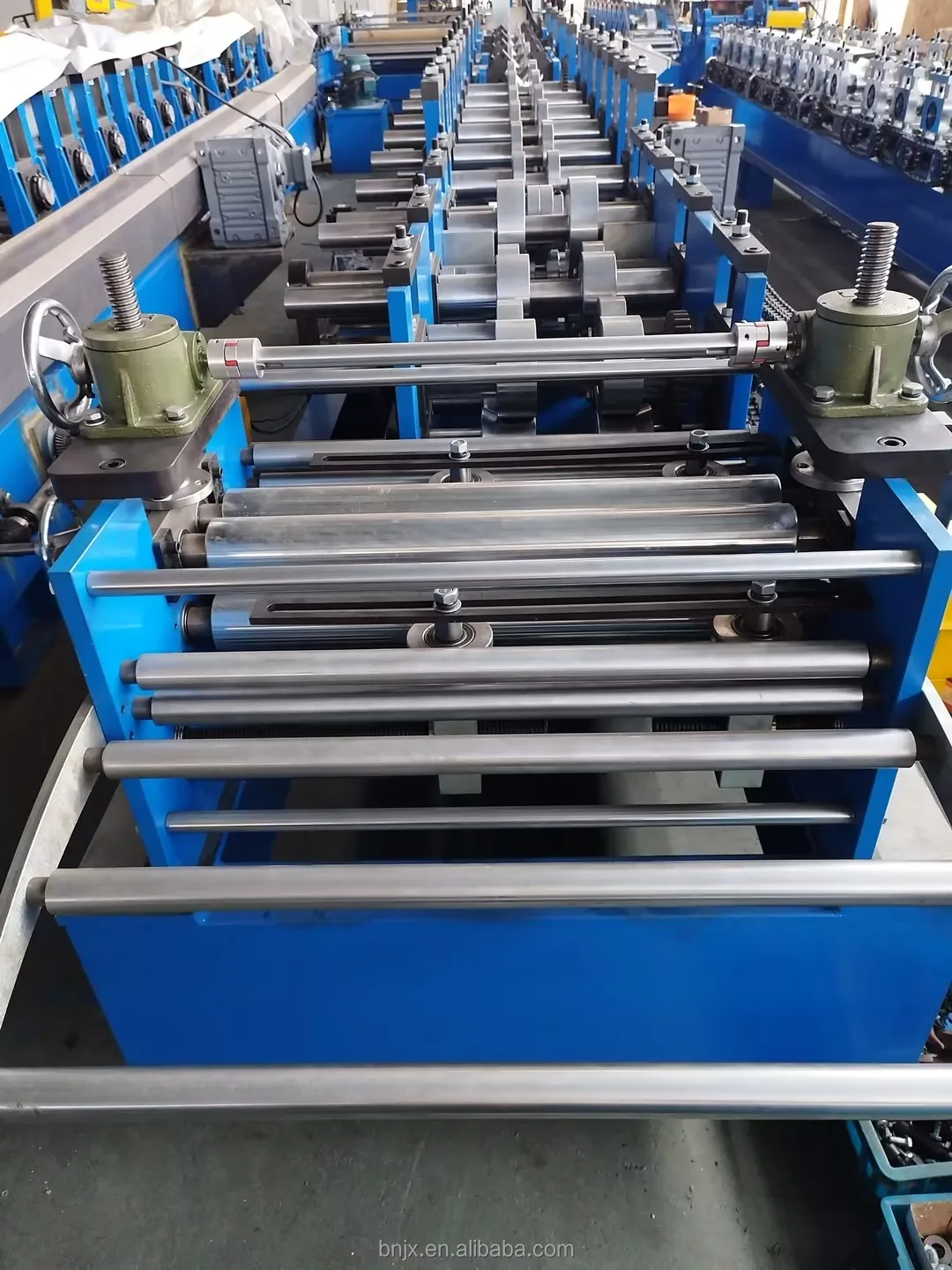 High Quality Steel Frame Machine C Channel Profile C U Z Purlin Cold Roll Forming Machine
