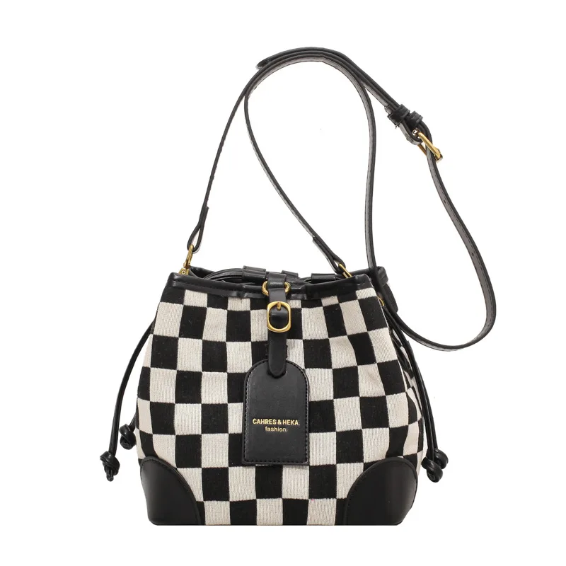 ins fashion handbags 2021 new wild tide brand niche checkerboard lattice one-shoulder armpit bag messenger bucket bag