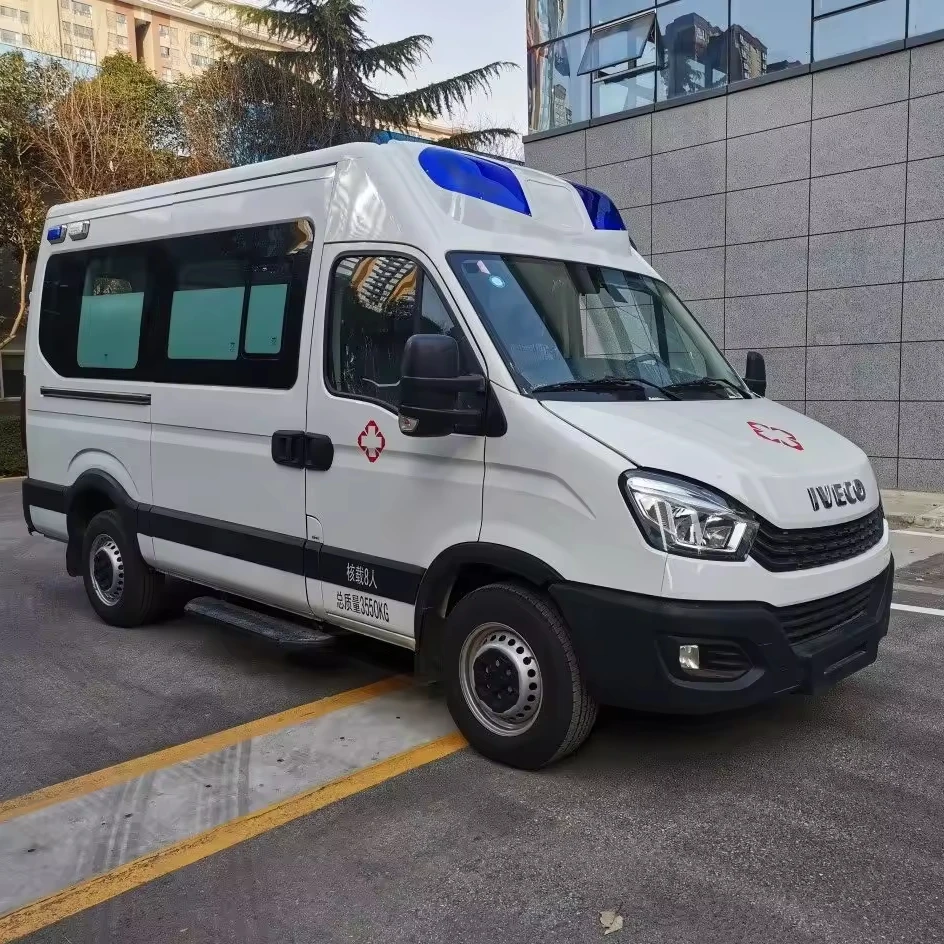 Low Top Ford Hospital Transit Ambulance for Sale