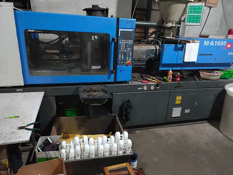 
EN 12568 Plastic(Injection) Toe Caps with Strip for Safety Shoes 522/443/604/2110 