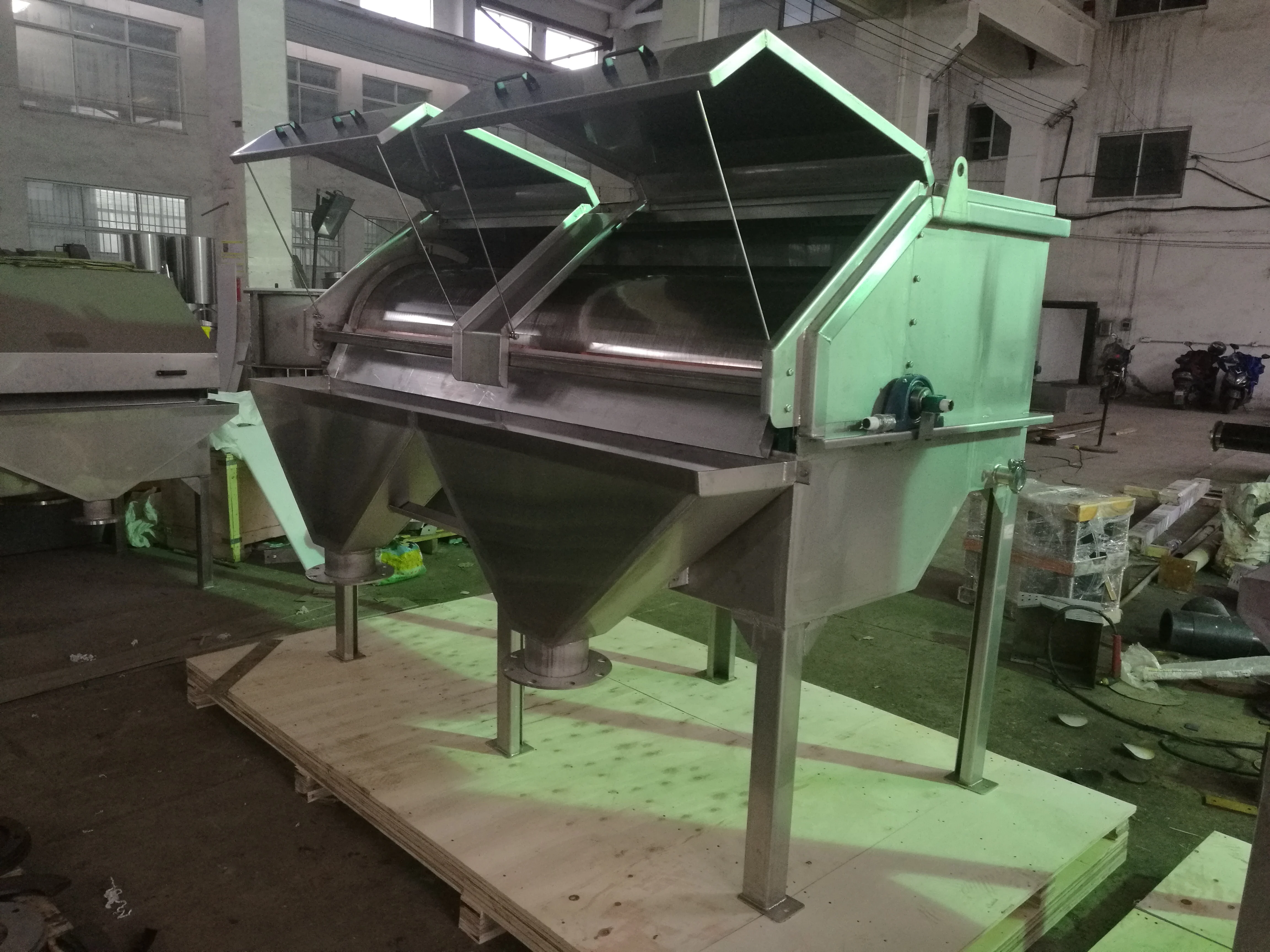 Automatic Manual Multi Rake Bar Screen Price for trash waste treatment