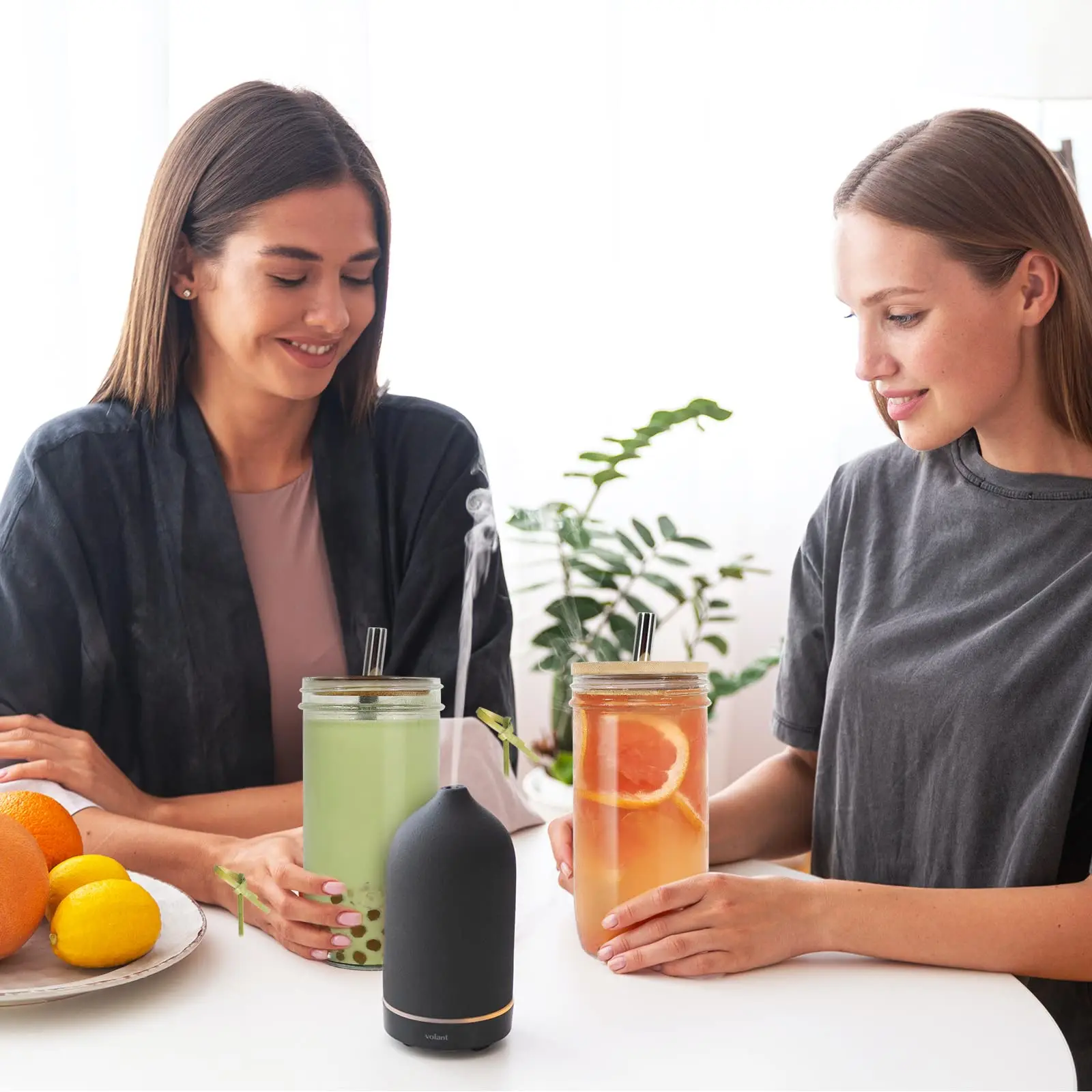 16oz 24oz Glass Mugs With Bamboo Lids and Glass Straw Cute Boba Glass Drinking Reusable Travel Tumblers for Iced Coffee