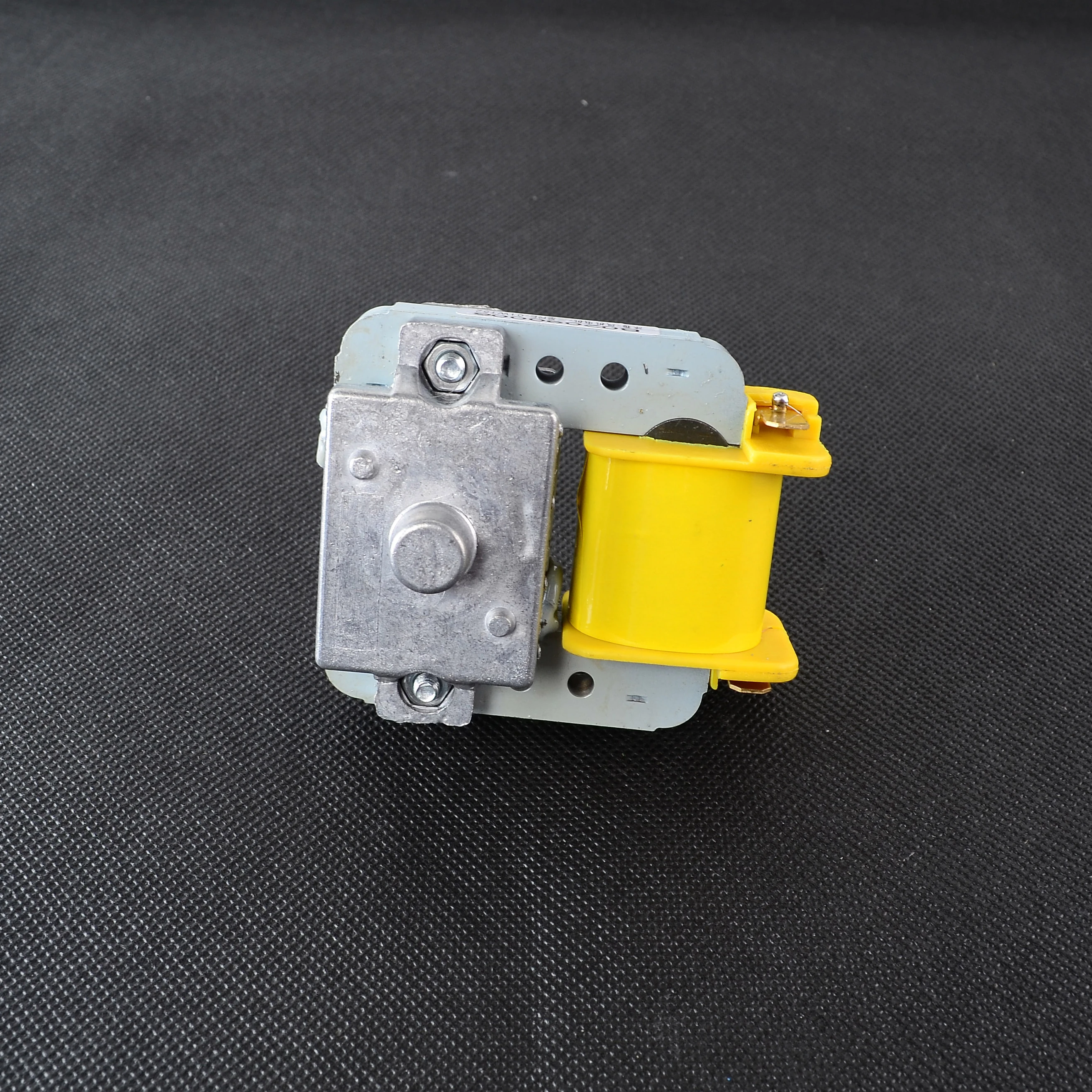 Sunchonglic universal  high quality 220v refrigerator motor  50/60 hz refrigerator fan motor  for refrigerator parts