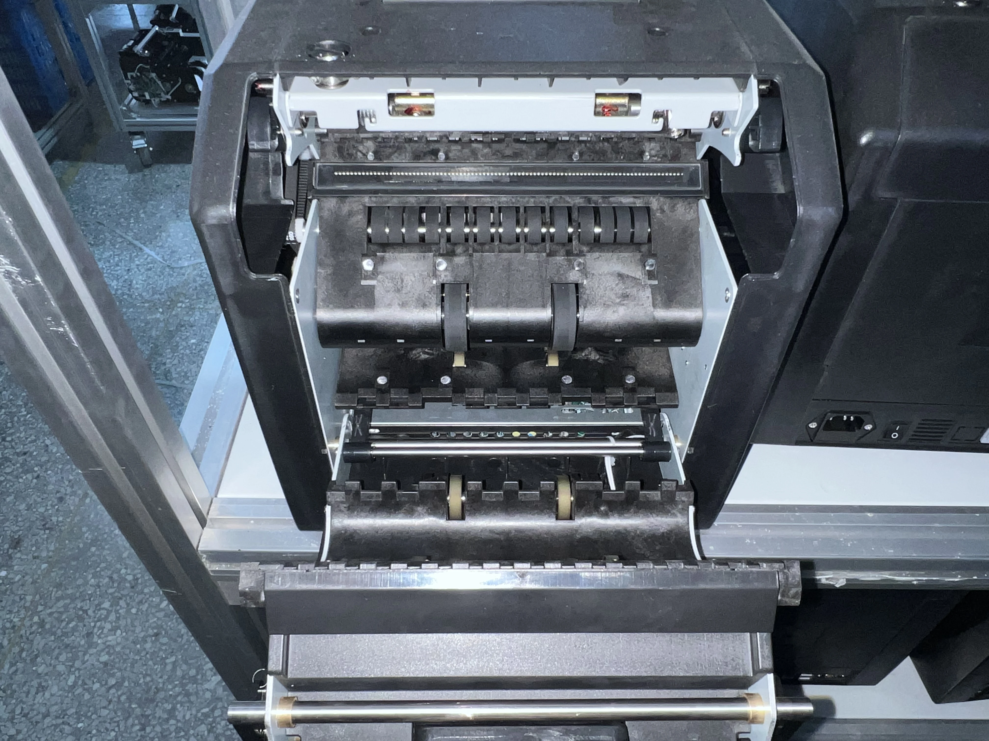 Banking portable equipment 2 Pocket Multi Currency Sorter with SN Reading Printing Banknote detector machine with UV MG IR MAGE