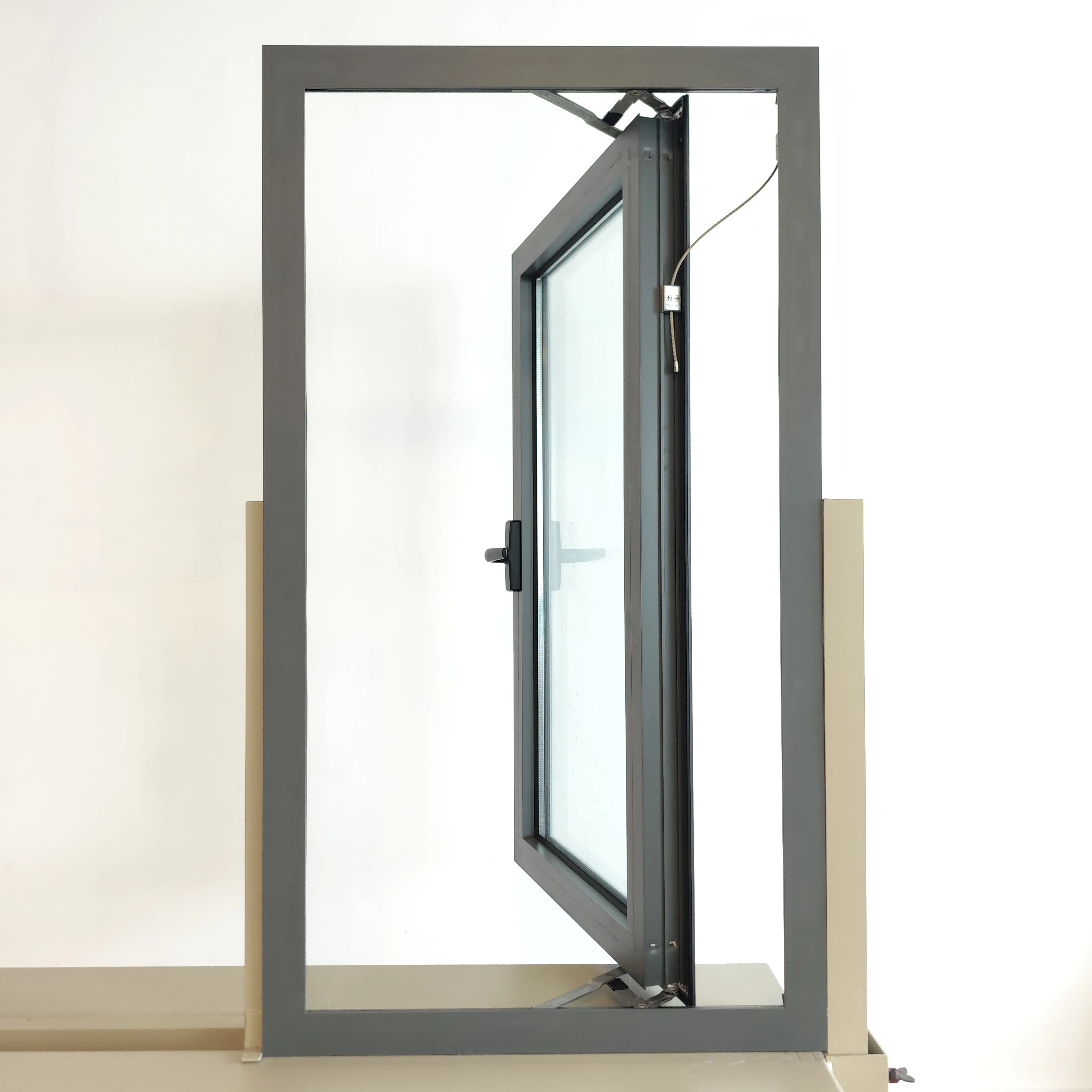 wholesale Customized  Outward Opening Casement Aluminum tempered glass window modern french windows for home office