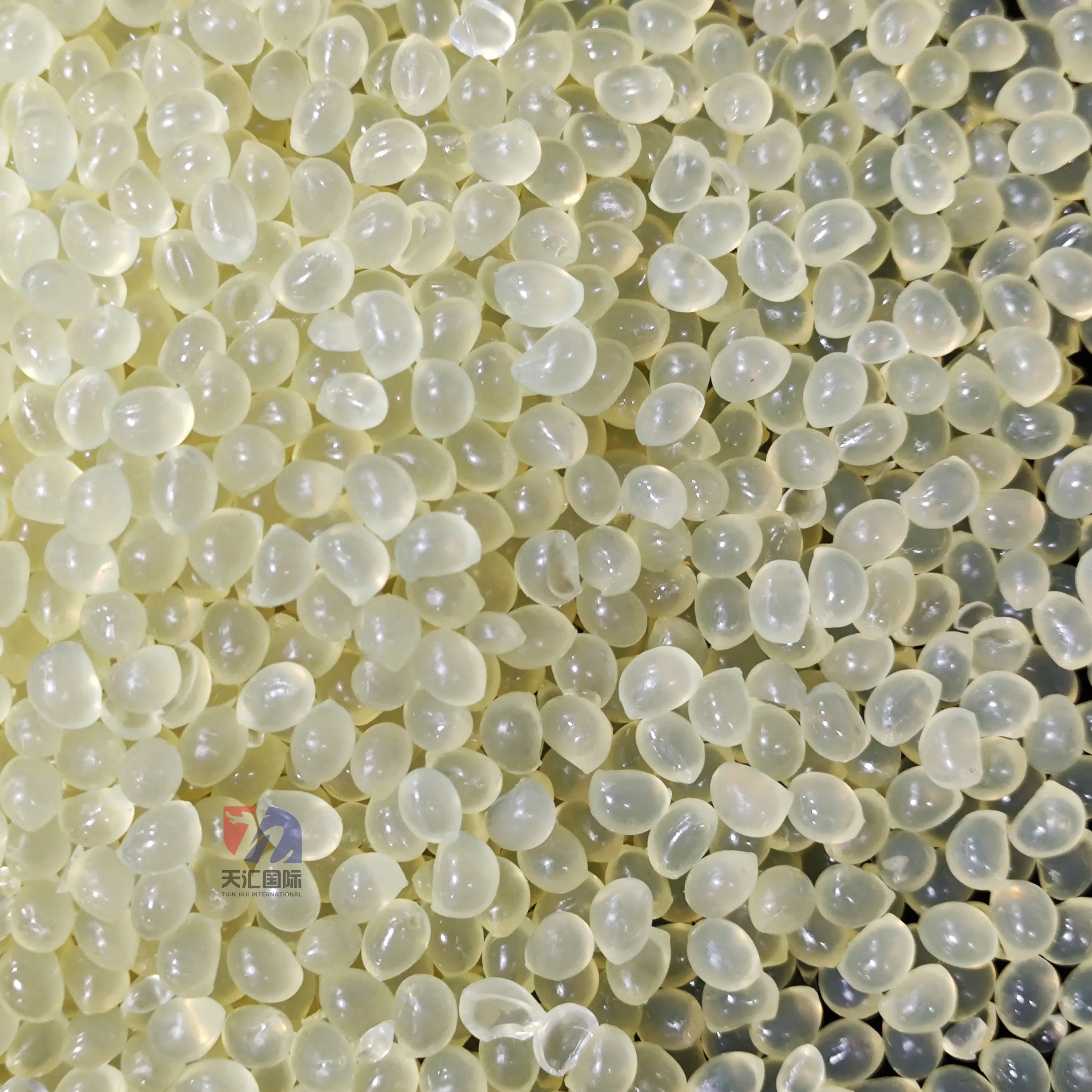 EVA yellow translucent hot melt adhesive for paper packaging sealing high bonding strength non woven product hotmelt glue pellet