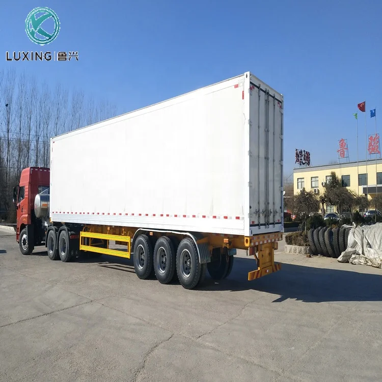  Large Refrigerated Cargo Box Freezer Van For