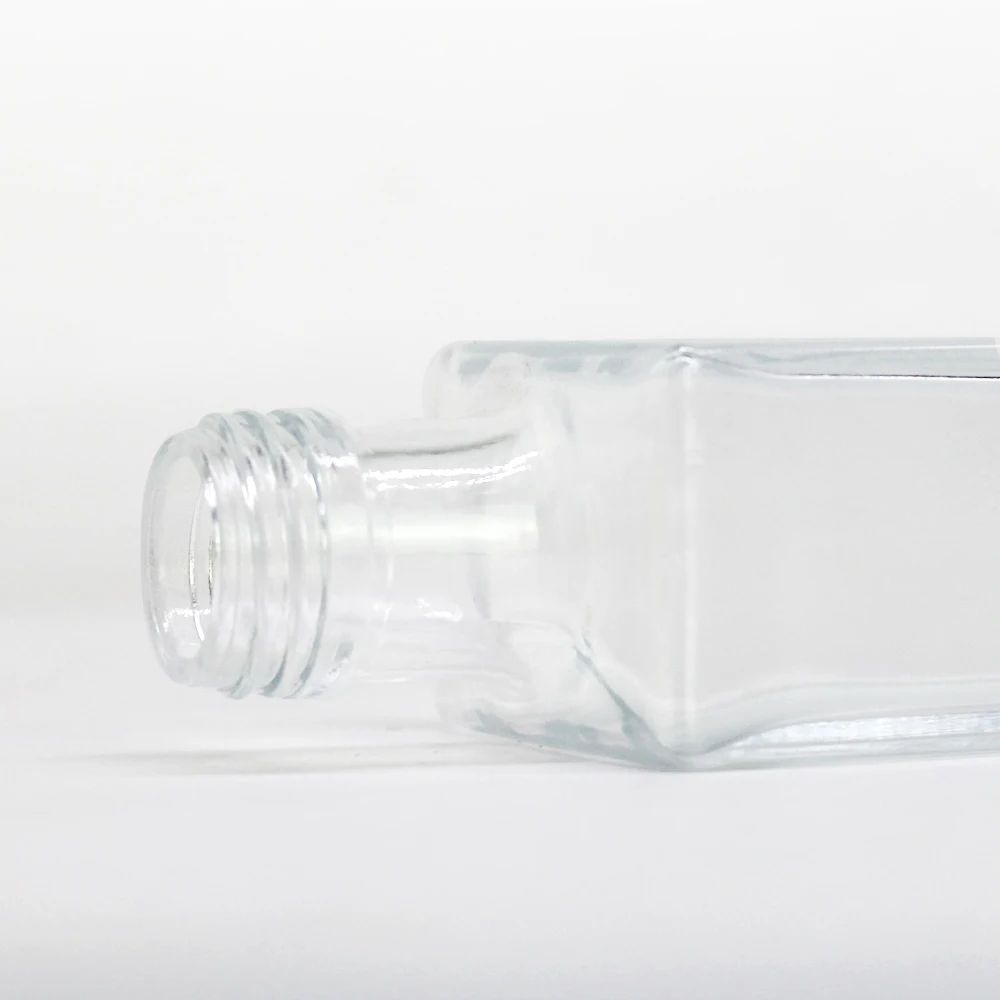 Wholesale 250ml 500ml Cylinder Round Vodka Spirit Gin Rum Glass Liquor Bottle Juice Beverage Packaging