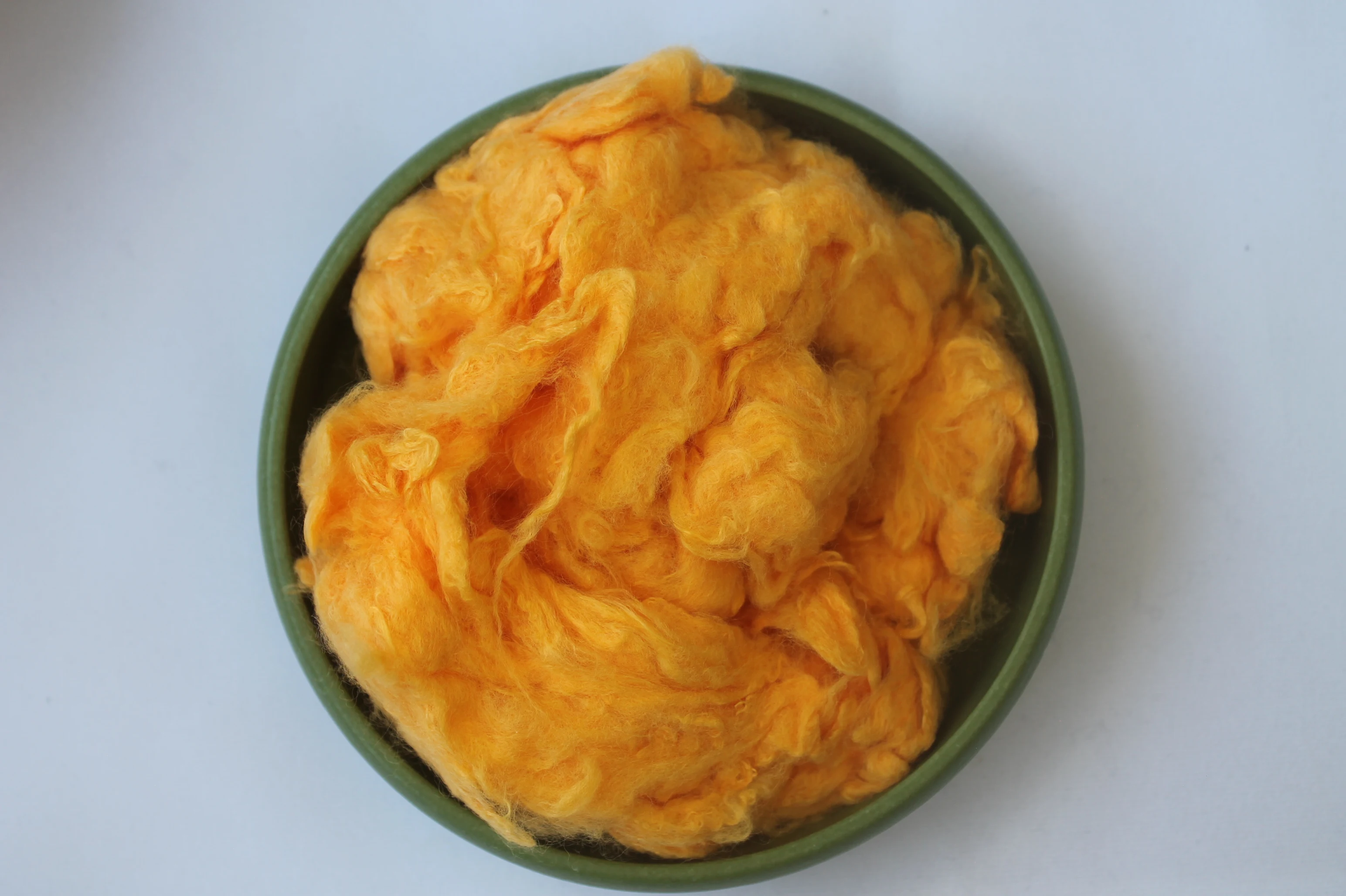 flame retardant non woven 1.2D 1.5D dope dyed viscose staple fiber