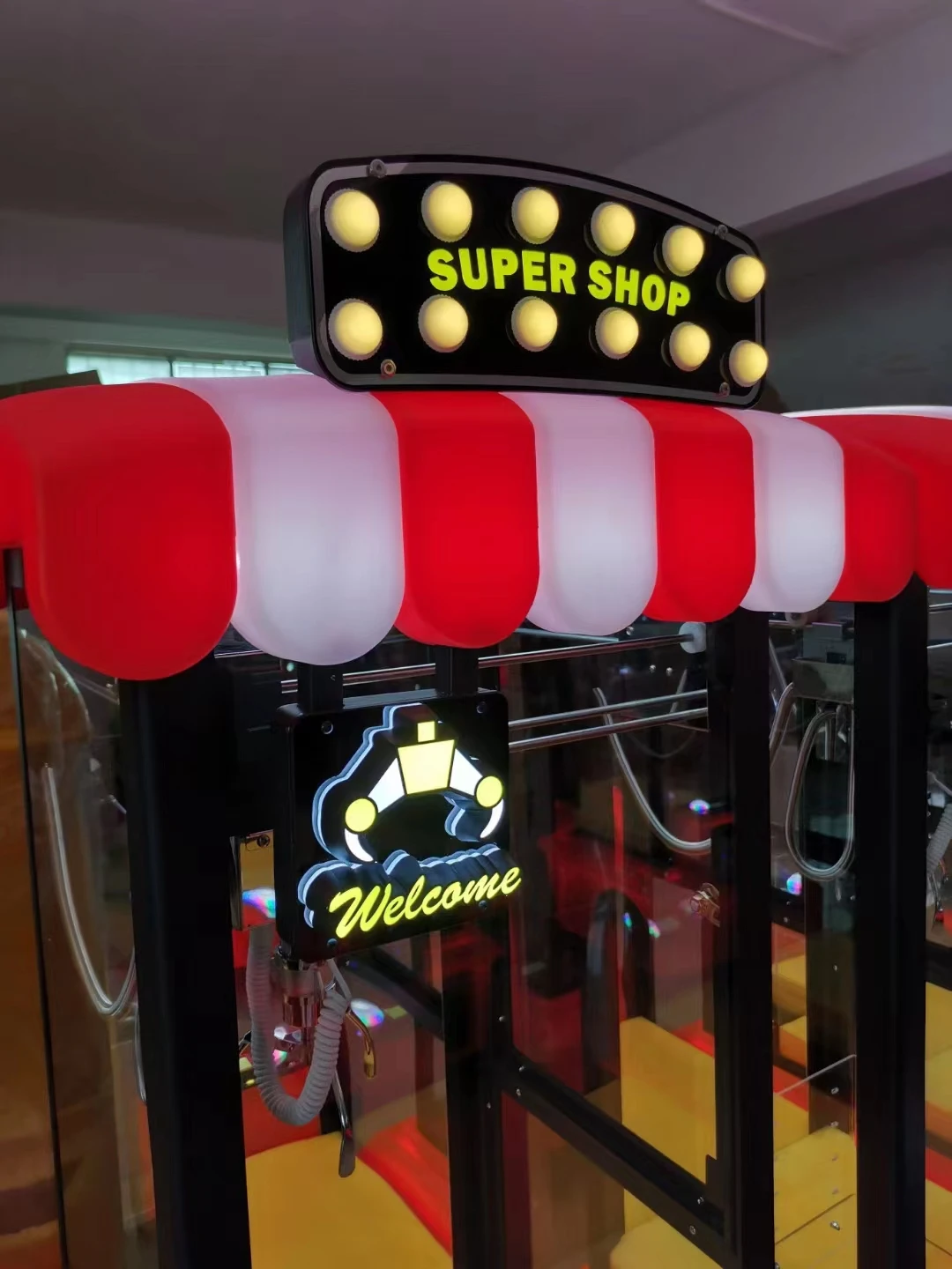 Cheapest Wholesale game center coin operated claw vending game machine claw crane machine