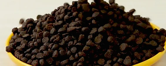 The plant directly supplies chicken, beef and fish flavored dry cat food with protein content of 18% to 45%