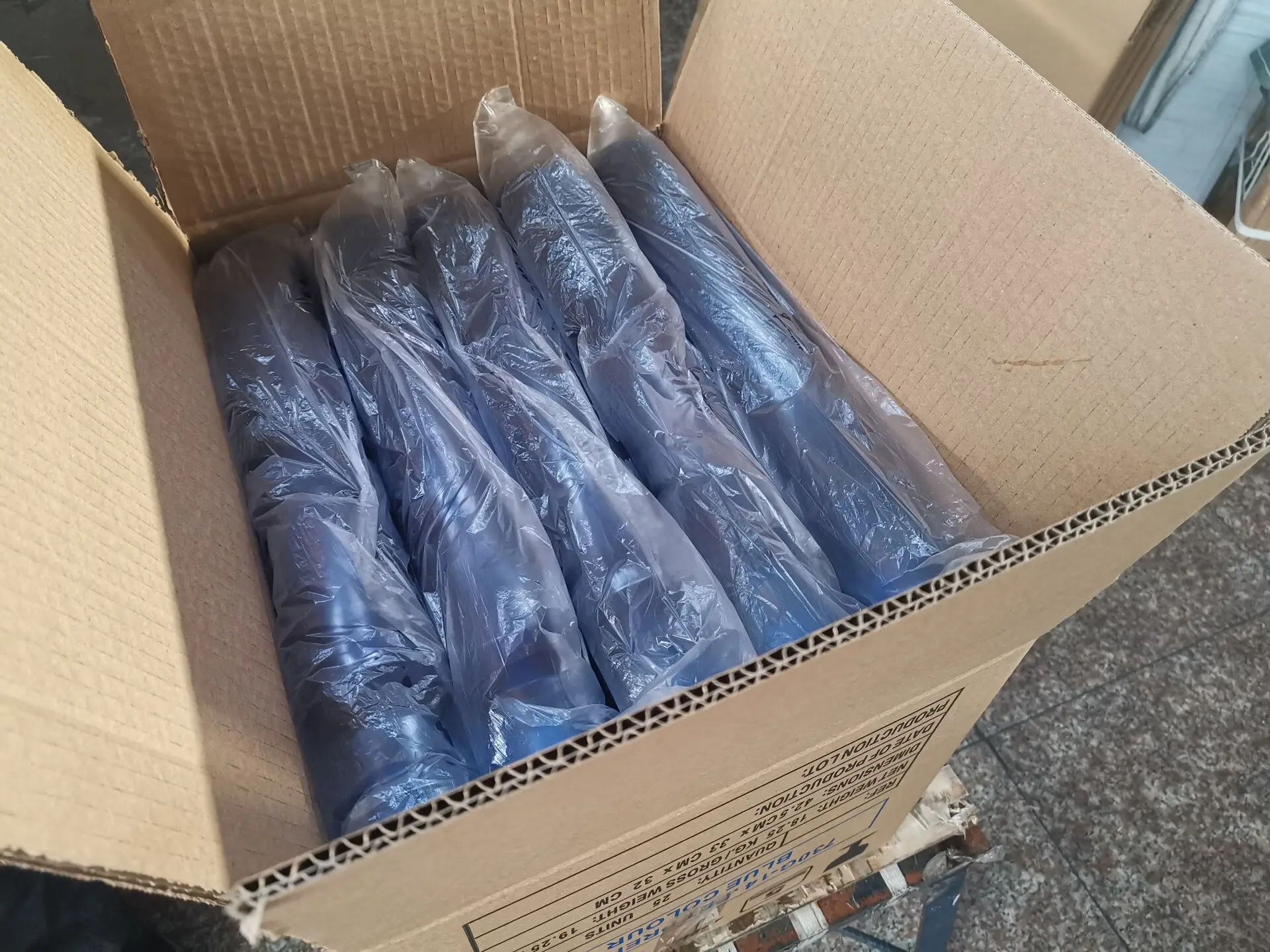 700g 5 gallon  PET bottle Preform  19L 20L water bottle preform 20L dispensor bottle preform price